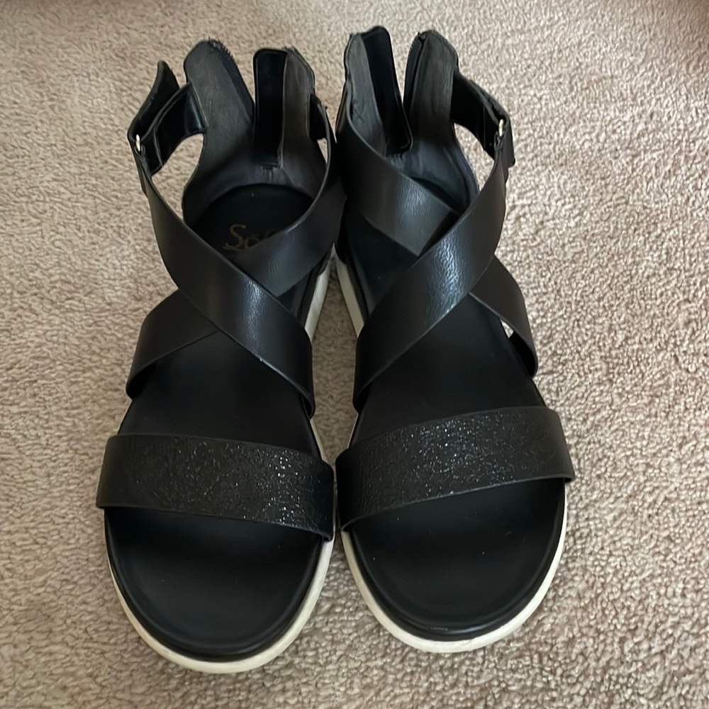 Sofft Black Strappy Sandals